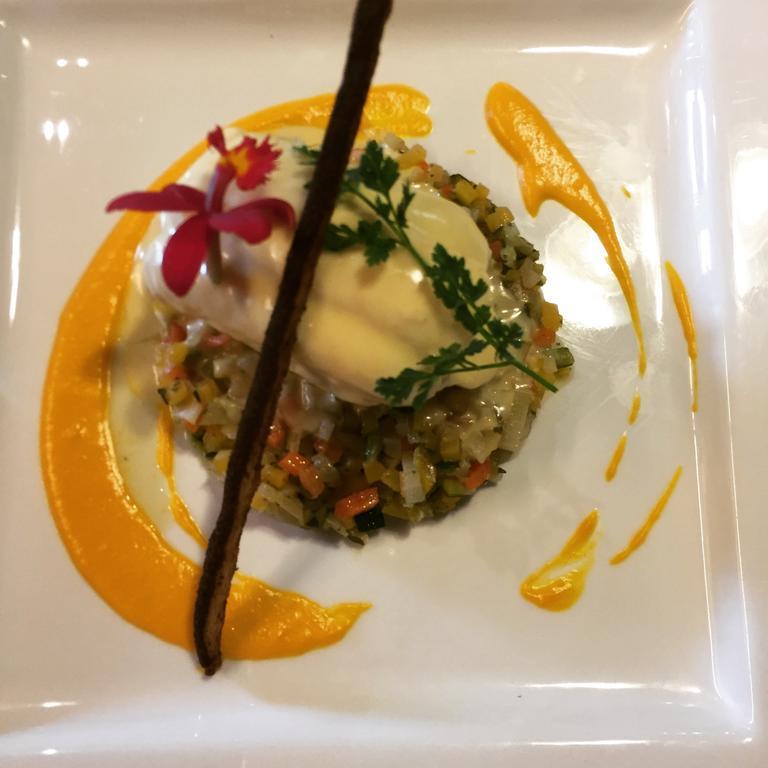 קולומבי-לה-דו-אגליז Logis Hotel La Grange Du Relais מראה חיצוני תמונה
