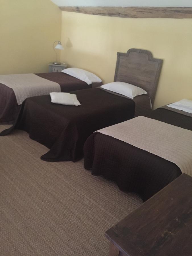 קולומבי-לה-דו-אגליז Logis Hotel La Grange Du Relais מראה חיצוני תמונה